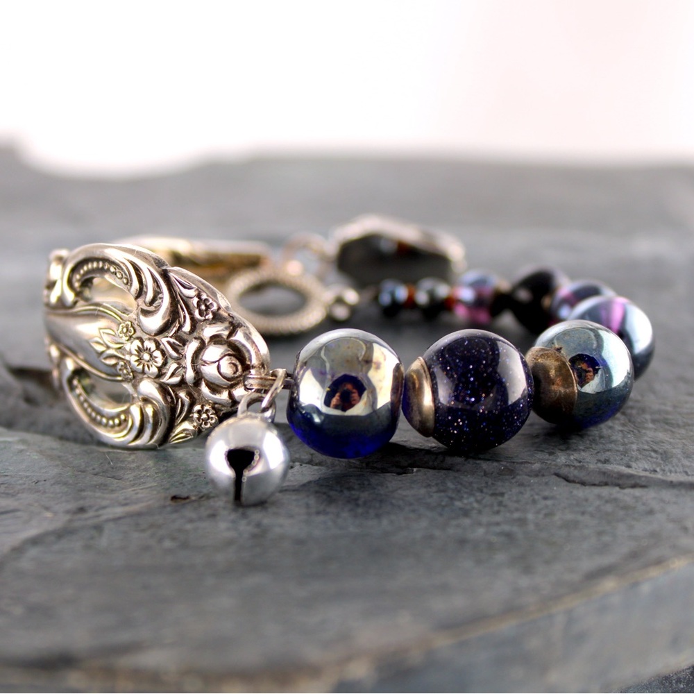 Beaded bracelet